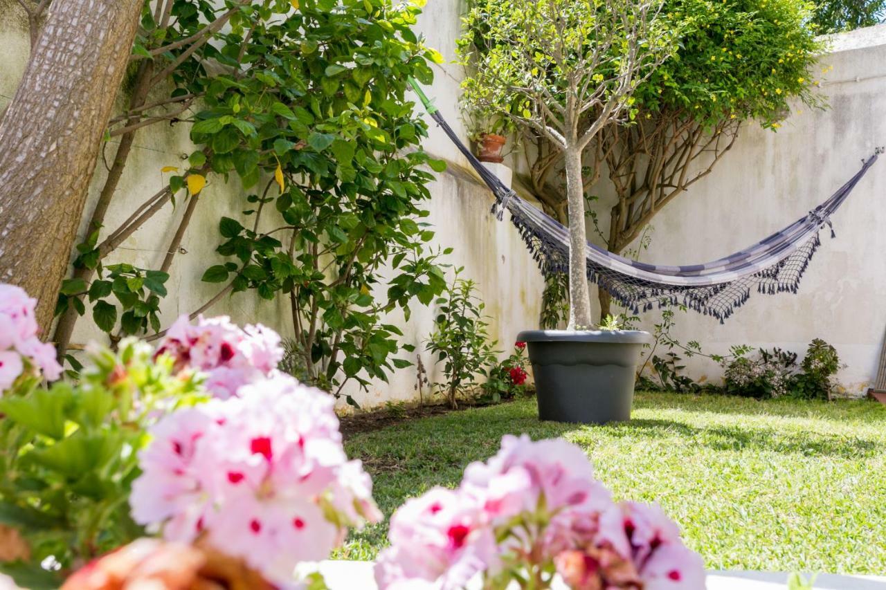 3 Marias Garden House B&B Lagos Exteriör bild